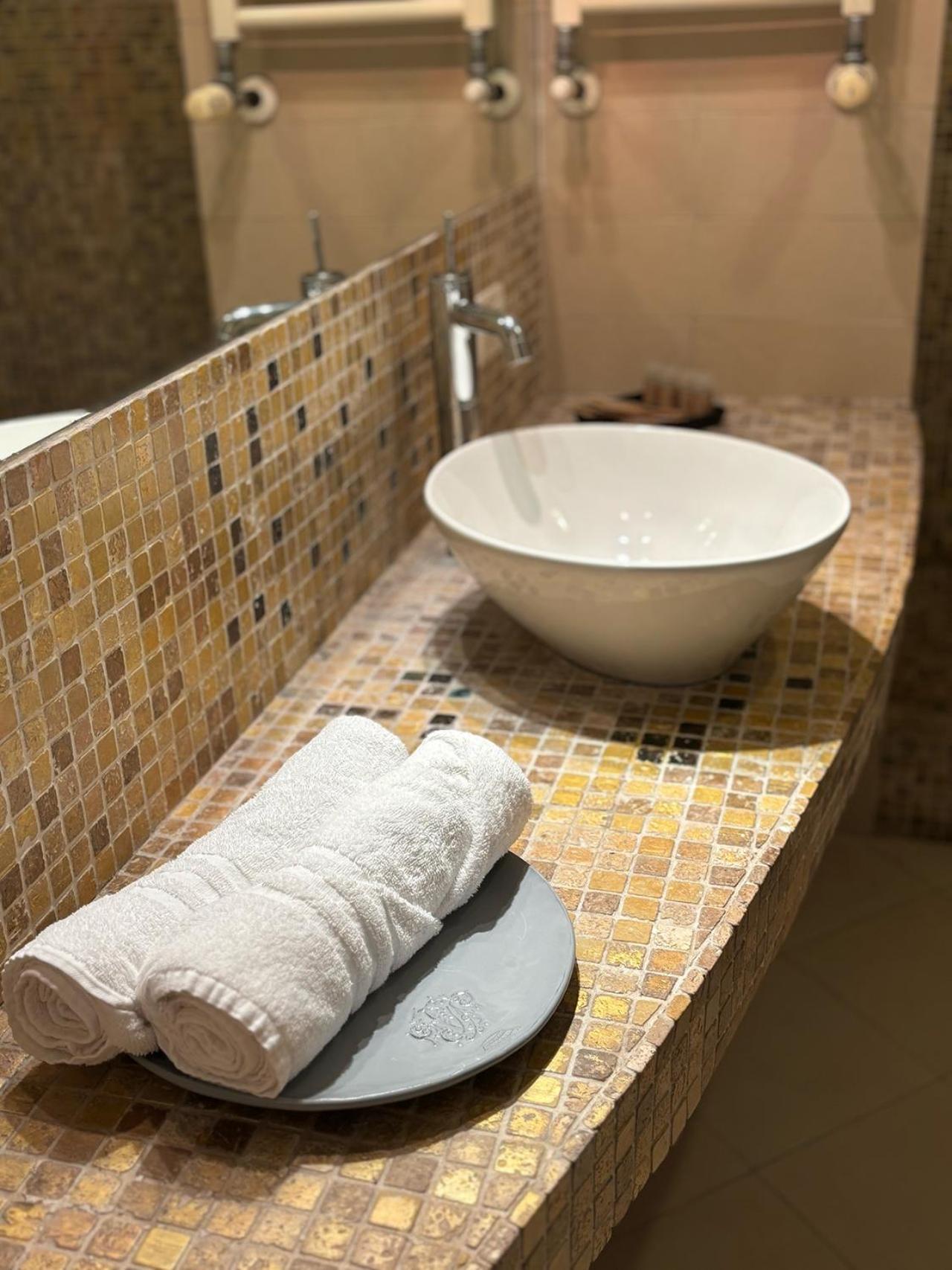 Central Station Suite Bolonia Exterior foto